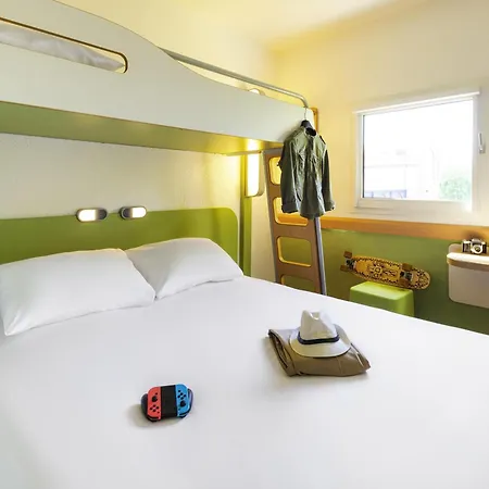 Ibis Budget Clermont Ferrand Sud 2* Обьер