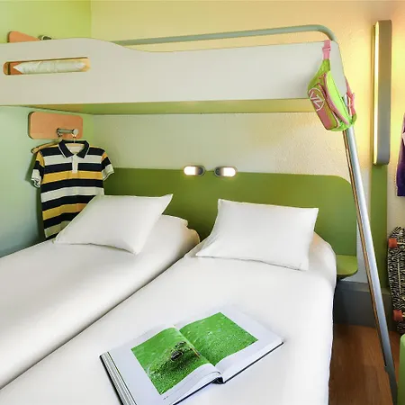 Ibis Budget Clermont Ferrand Sud Отель Обьер