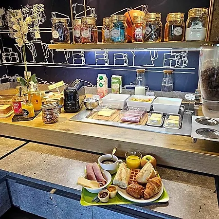 Ibis Budget Clermont Ferrand Sud Otel