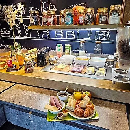 酒店 克莱蒙费朗南基宜必思快捷酒店 欧比耶尔