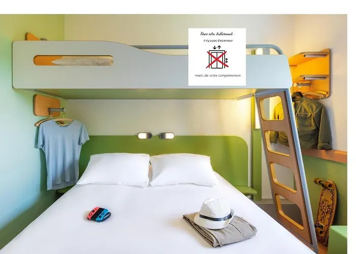 Отель Ibis Budget Clermont Ferrand Sud Обьер