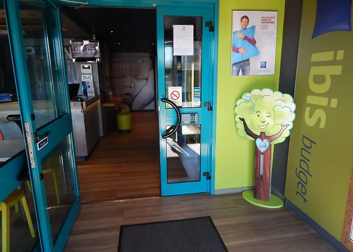 Ibis Budget Clermont Ferrand Sud Отель 2*